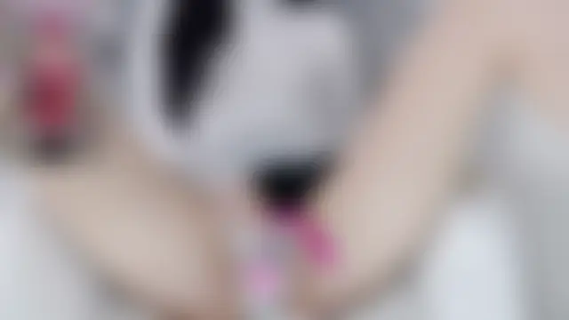 Dudu-0v0 Adlı Modelin Canlı Sohbet Odası