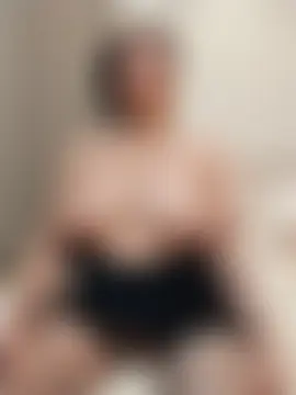 SalientClean Chat Room in diretta