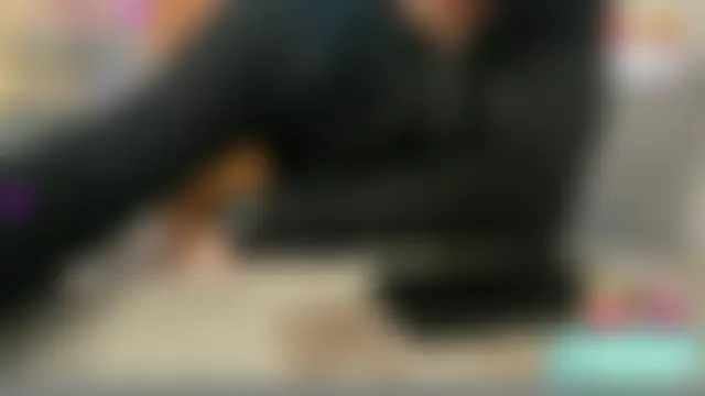 TARKAN1: απευθείας σέξι σόου στην κάμερα