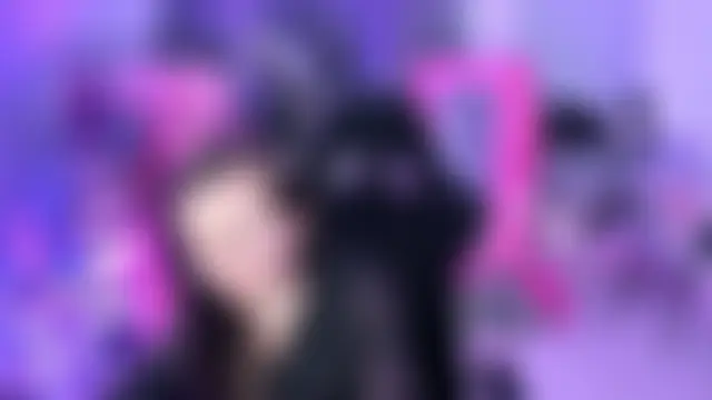 Golden_Dragon live XXX chat