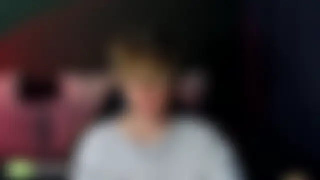 Chat soba uživo modela Keytaro