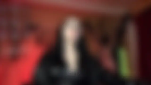 Jinhee_Noir Adlı Modelin Canlı XXX Sohbeti