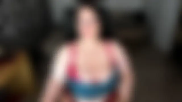 Charlotte_Diamonds 现场XXX聊天