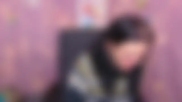 LauraFinn: δωμάτιο απευθείας συνομιλίας