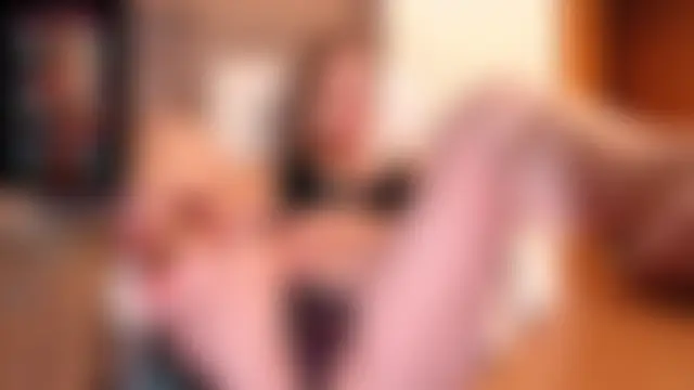 Tilly_Eliotのライブチャットルーム