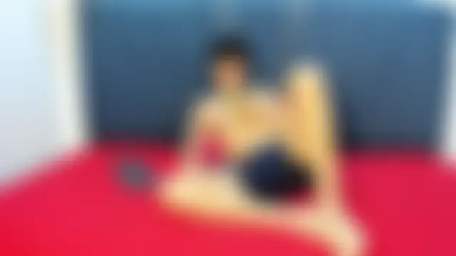 esteban_cum18's Webcam Show