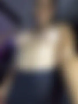 Pretty_Julieta's Live Chat Room