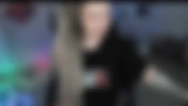 HoneySallyMoore: δωμάτιο απευθείας συνομιλίας