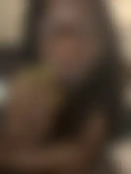 littyleesh1 Show in webcam