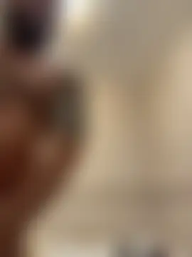 Chat soba uživo modela Adam_Eva_2020