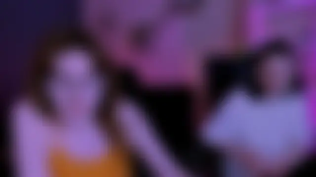 foxy_tease_: δωμάτιο απευθείας συνομιλίας