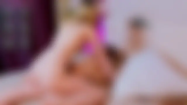 ReenaBeringer's Live Chat Room