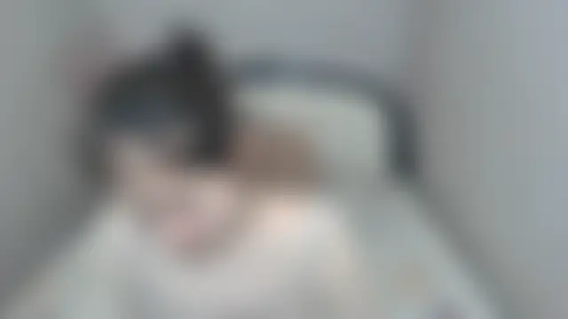 Holliy_Cooper Live XXX-Chat