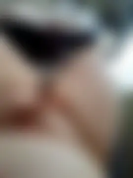 Bella_Blue6 Show in webcam