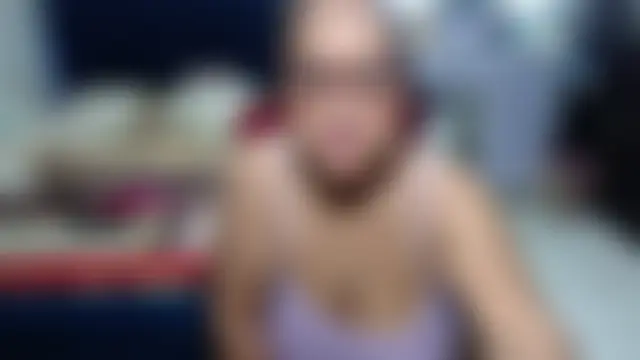 pervert_mommy_'s Webcam Show