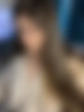 Lovely_Waifu Show in webcam