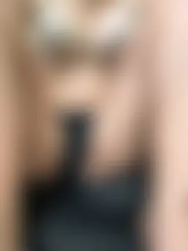 Pokazy przed kamerką – Girllikesexx2