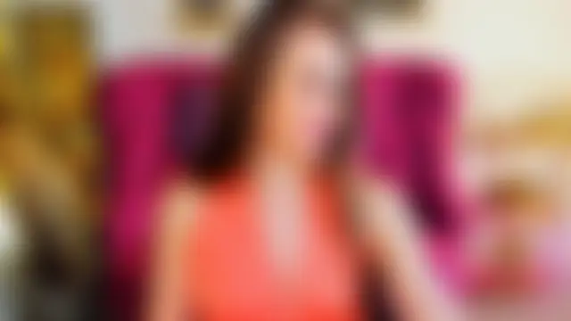 غرفة دردشة EmiliaBedy المباشرة