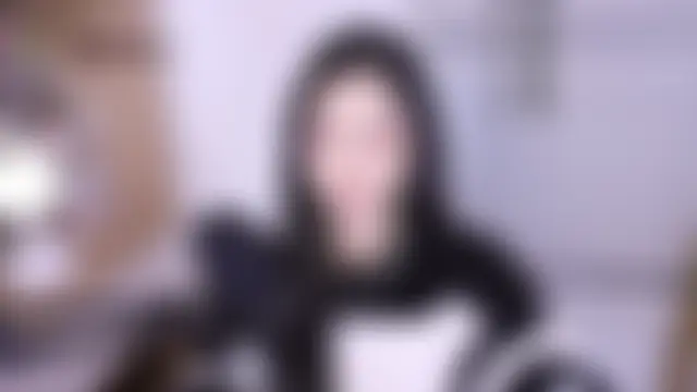 Singer-muzi Adlı Modelin Canlı XXX Sohbeti