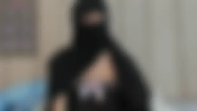 _Zahiira_ Adlı Modelin Canlı Seks Kamerası Şovu