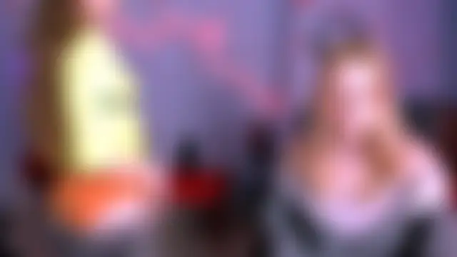 rebecca_smile Adlı Modelin Canlı XXX Sohbeti