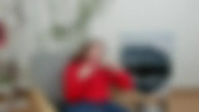 VondaBusa Adlı Modelin Canlı XXX Sohbeti