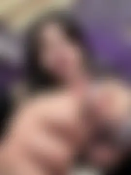 MinaKhalinaのウェブカメラショー