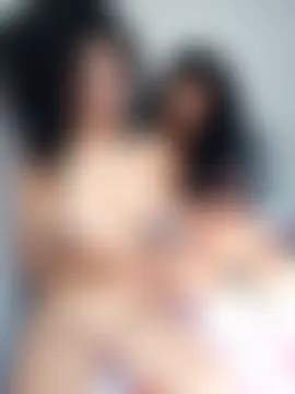 CurlyBitch's Webcam Show