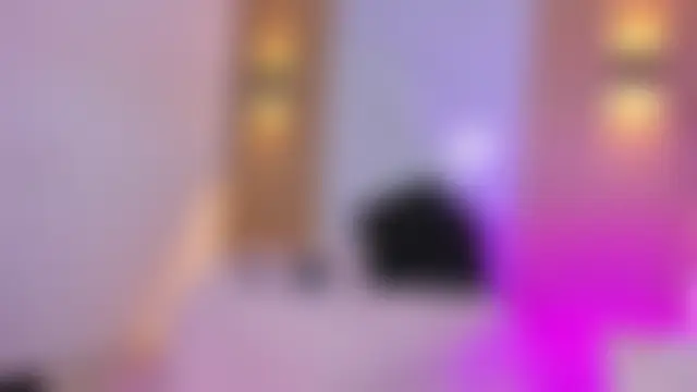 Miss_ElektraNova webcam show