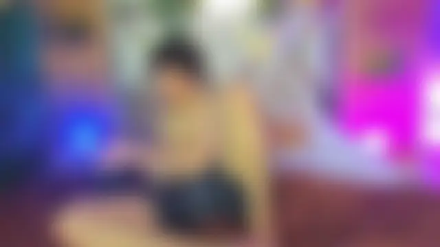 Max_gold: απευθείας σέξι σόου στην κάμερα