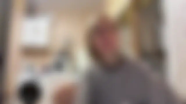 Sembang XXX Secara Langsung AngelJeni