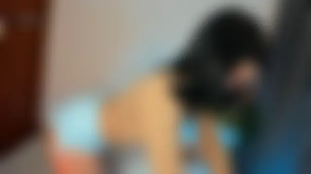 Silvanna-Moree: δωμάτιο απευθείας συνομιλίας