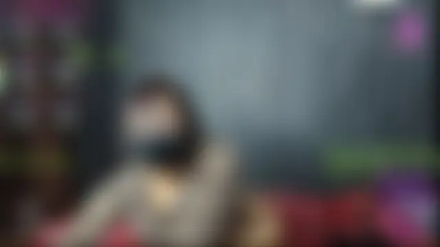 Živá kamerová sex show Cuckqueen-Khushi