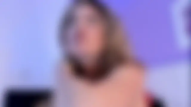 Charlotte11-11's Live Chat Room