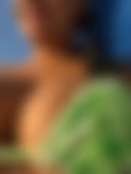 Sara-77 Live chatroom