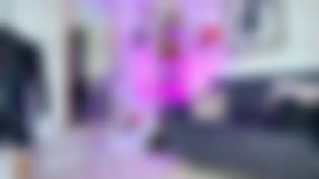 Zully_Green's Webcam Show