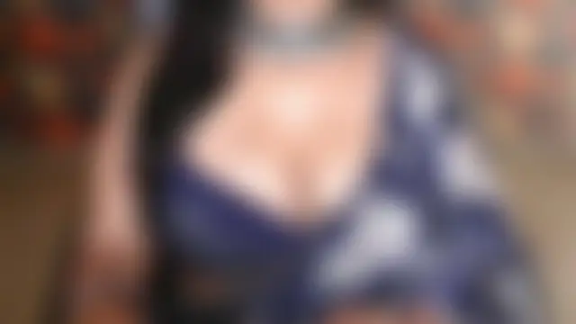 Yanshi55 Show in webcam