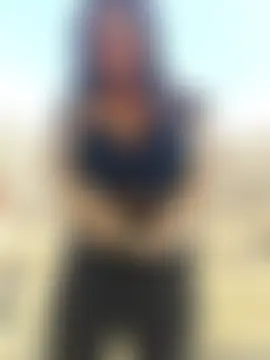 Vivi_Flame: διαδικτυακό σόου στην κάμερα