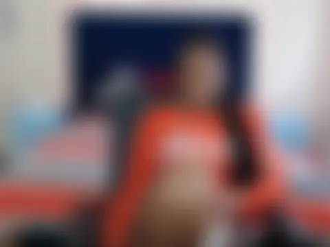 QUEENMANDYY Show in webcam