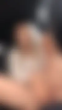 Risky_girl23_ Adlı Modelin Canlı XXX Sohbeti