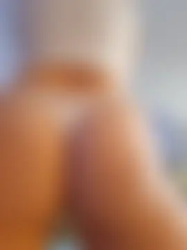 Happy_Gym_Year Adlı Modelin Canlı Sohbet Odası