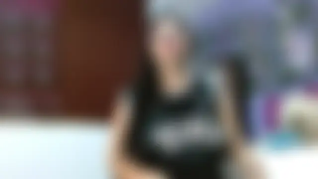 Sophie-Hot-n Webbikameraesitys