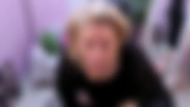 Lorabigass Live chatroom