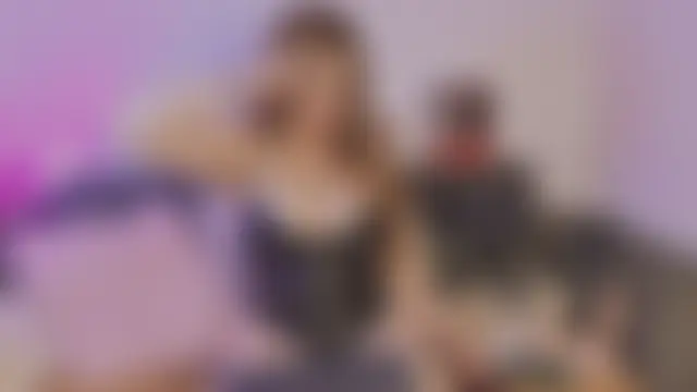 Laura_hotmilf Webcam-Show