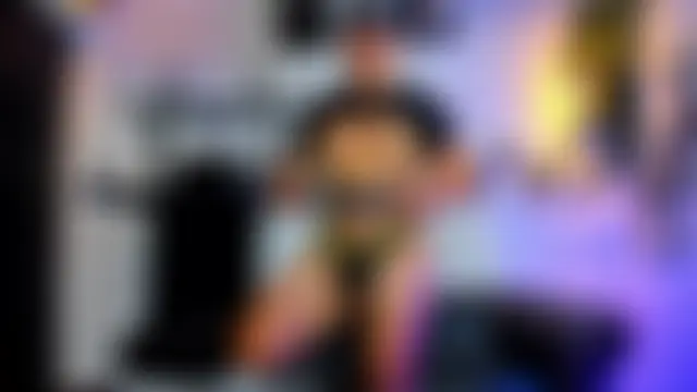 RomanCroft webkamerás műsora