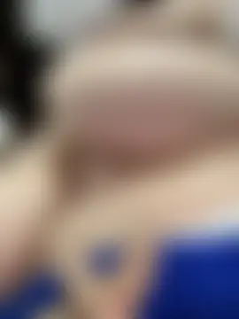 cute-yay Show in webcam