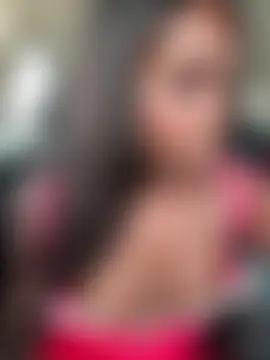 NaiaGils Show in webcam