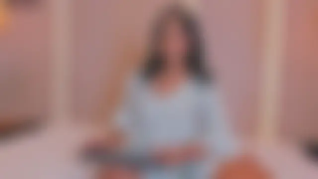 eva_lain Show in webcam