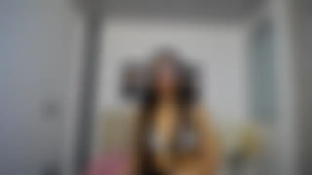 pinky_f00x Chat XXX live