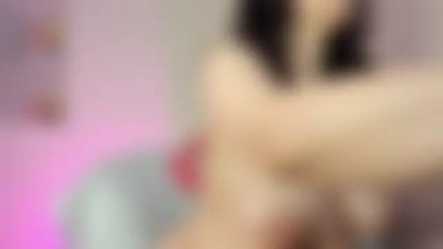 lylah_brosst's Live XXX Chat